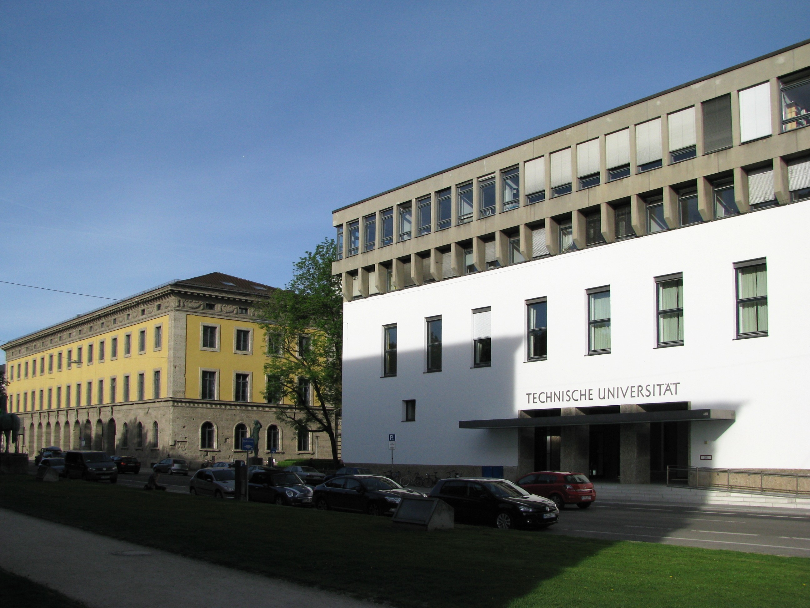 Eurasia-institute Technical Universitat Munchen (Munich)